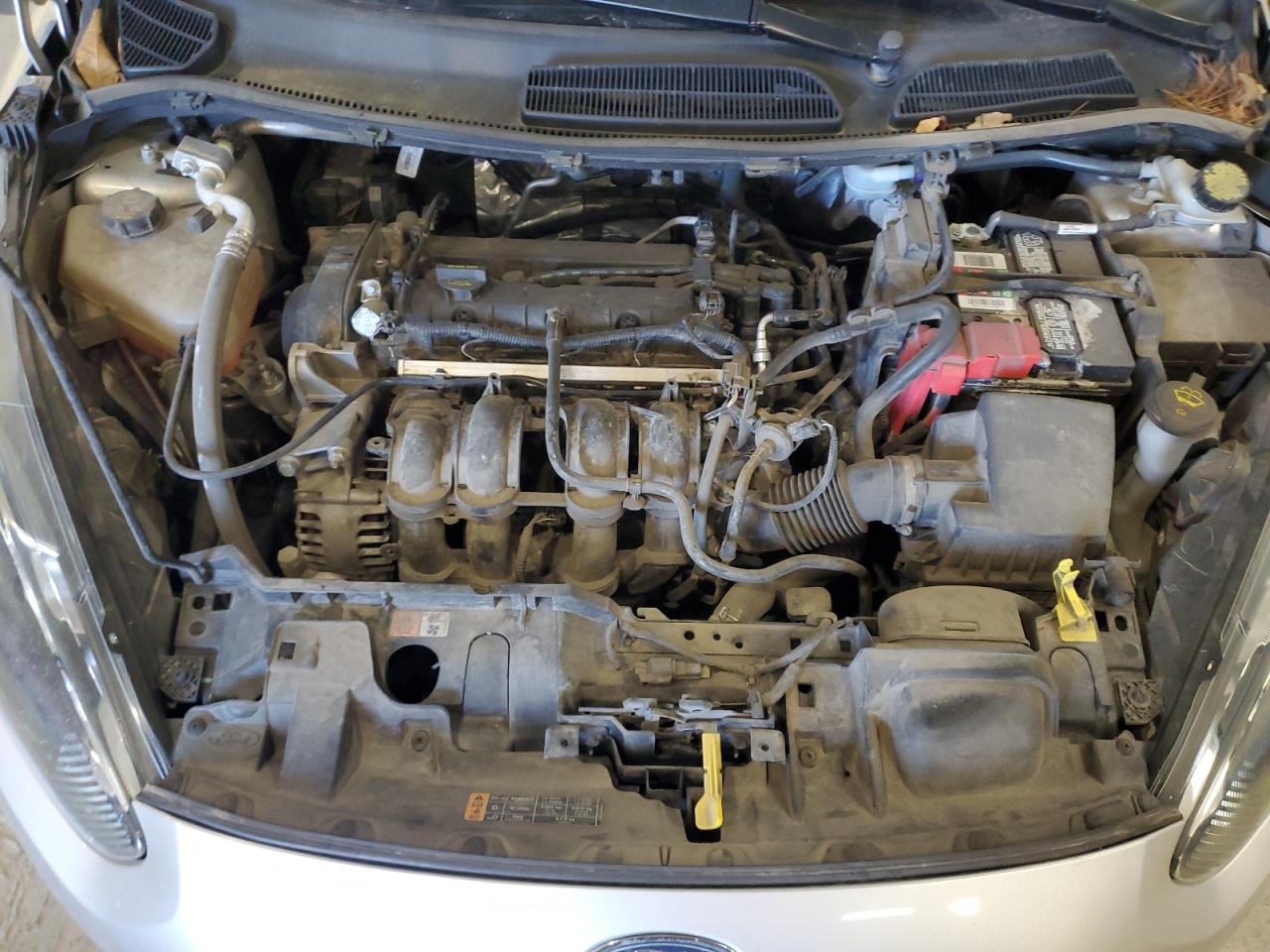 2015 Ford Fiesta - Image 12