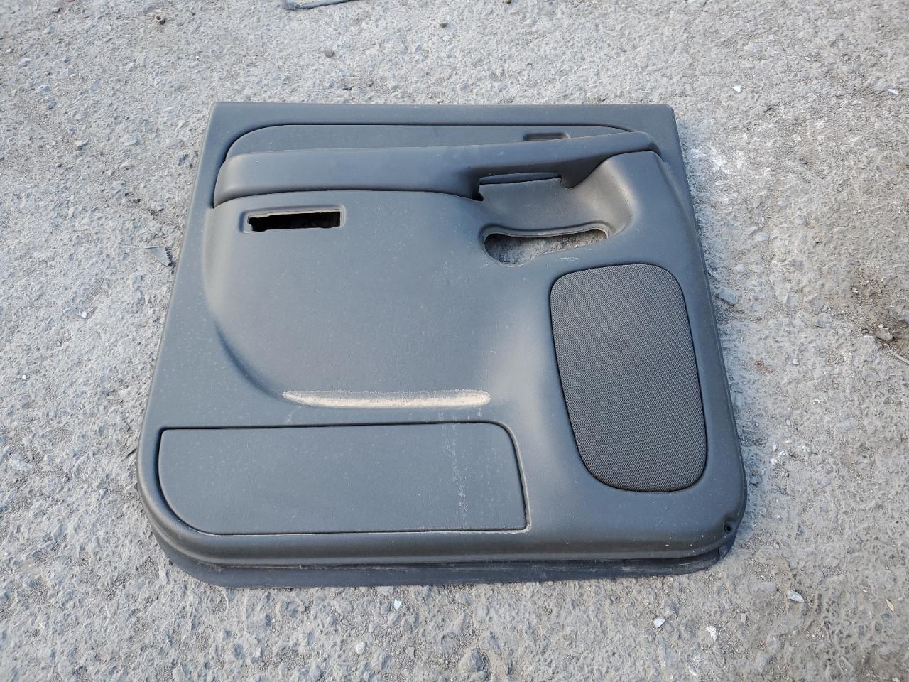 2007 Chevrolet Silverado - Image 12