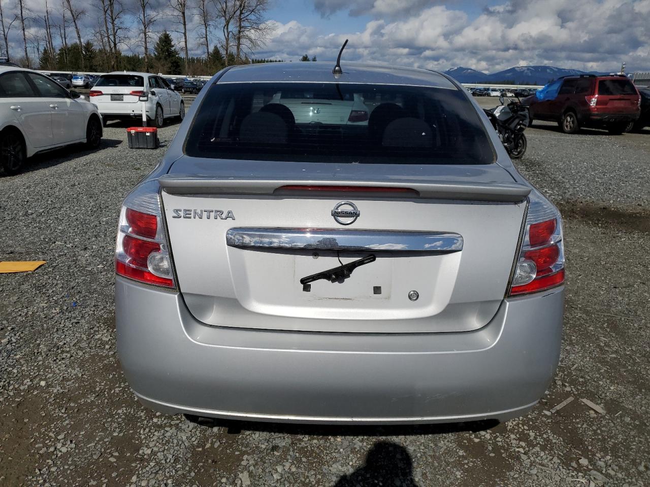 2012 Nissan Sentra - Image 6