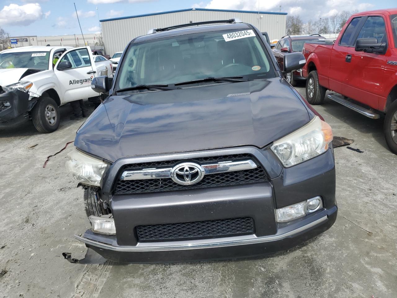 2013 Toyota 4Runner - Image 5
