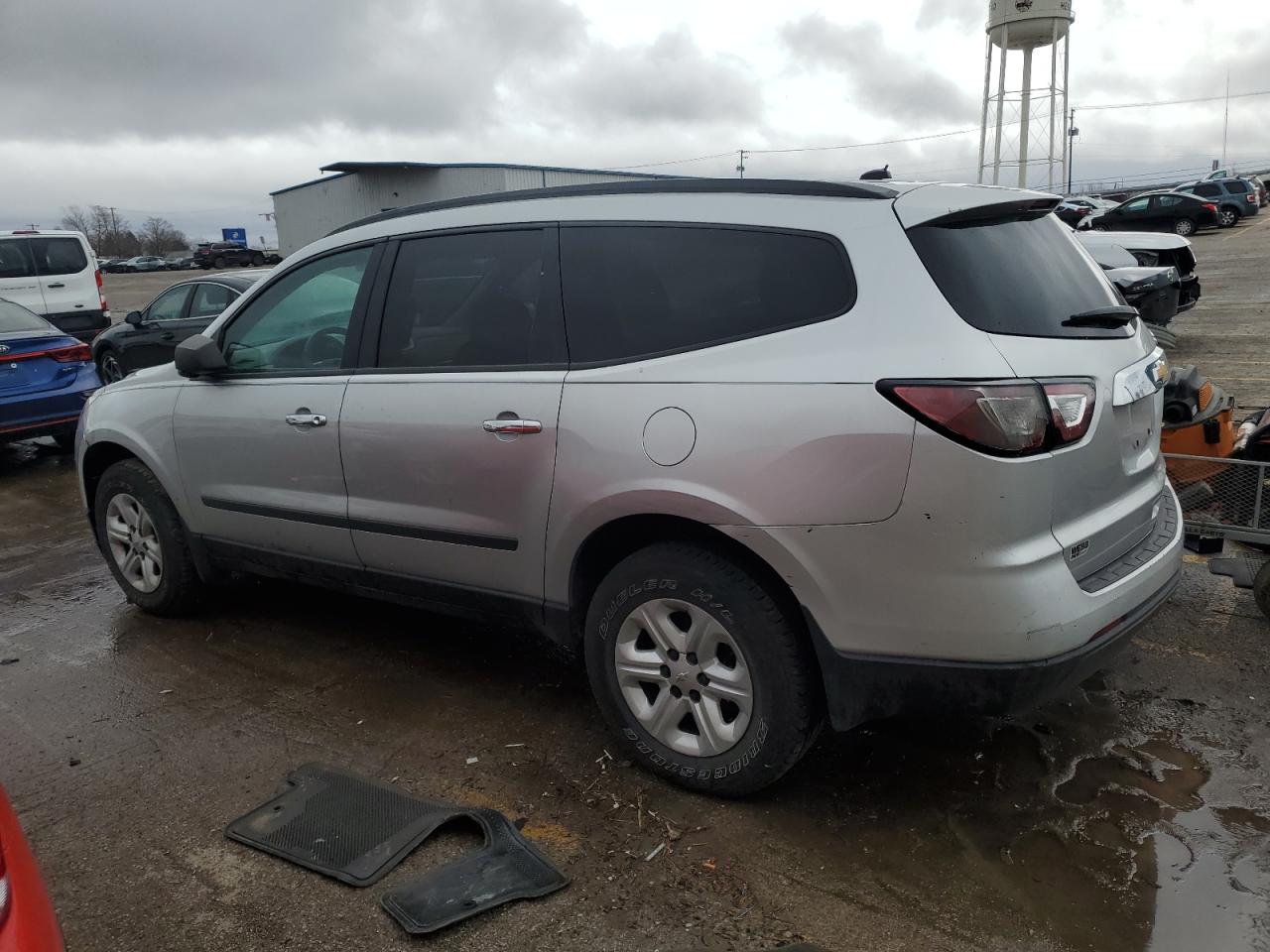 2014 Chevrolet Traverse - Image 2