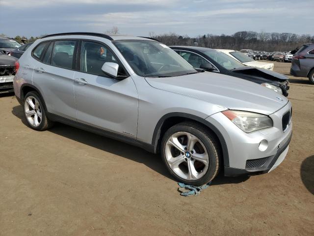  BMW X1 2014 Серебристый