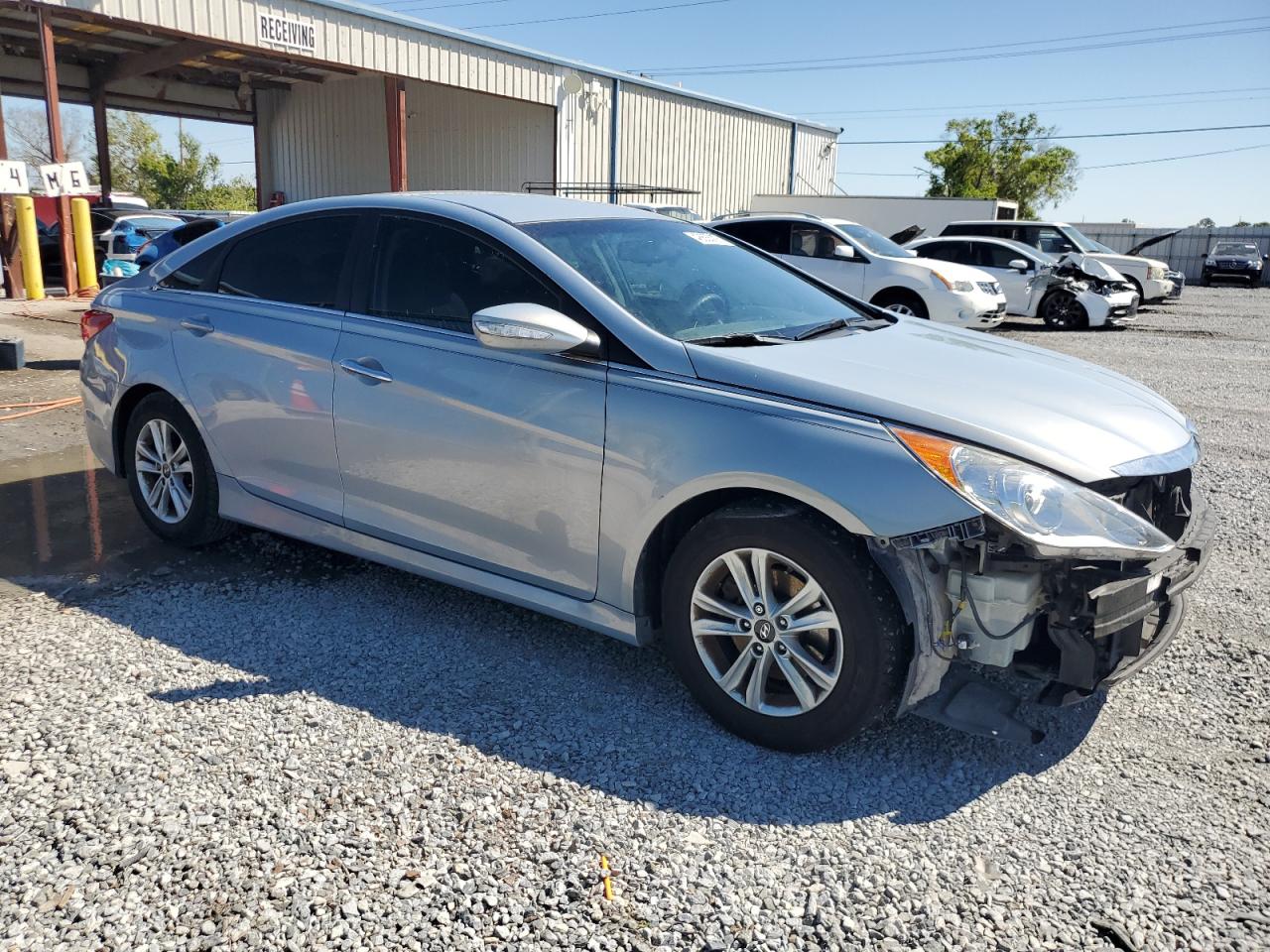 2014 Hyundai Sonata - Image 4