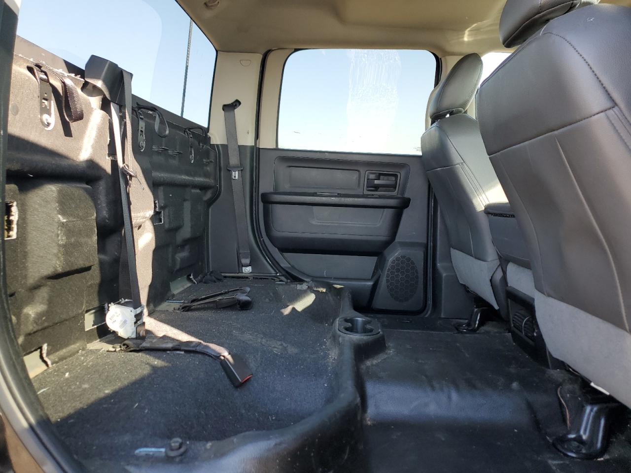 2018 RAM 3500 - Image 10