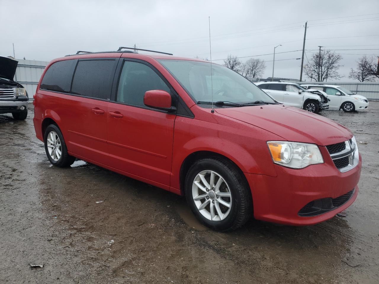 2014 Dodge Caravan - Image 4