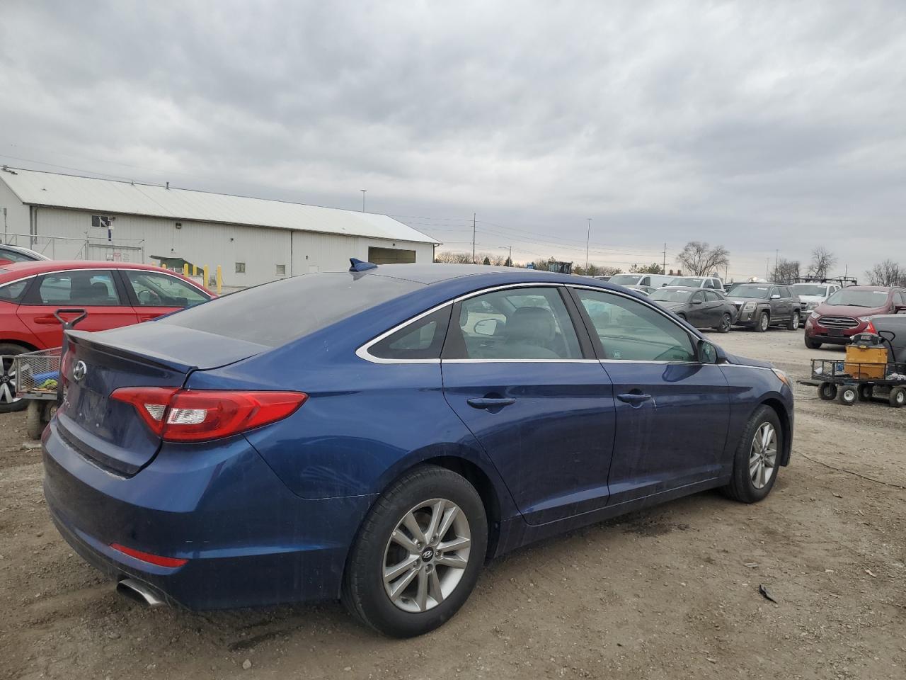 2017 Hyundai Sonata - Image 3