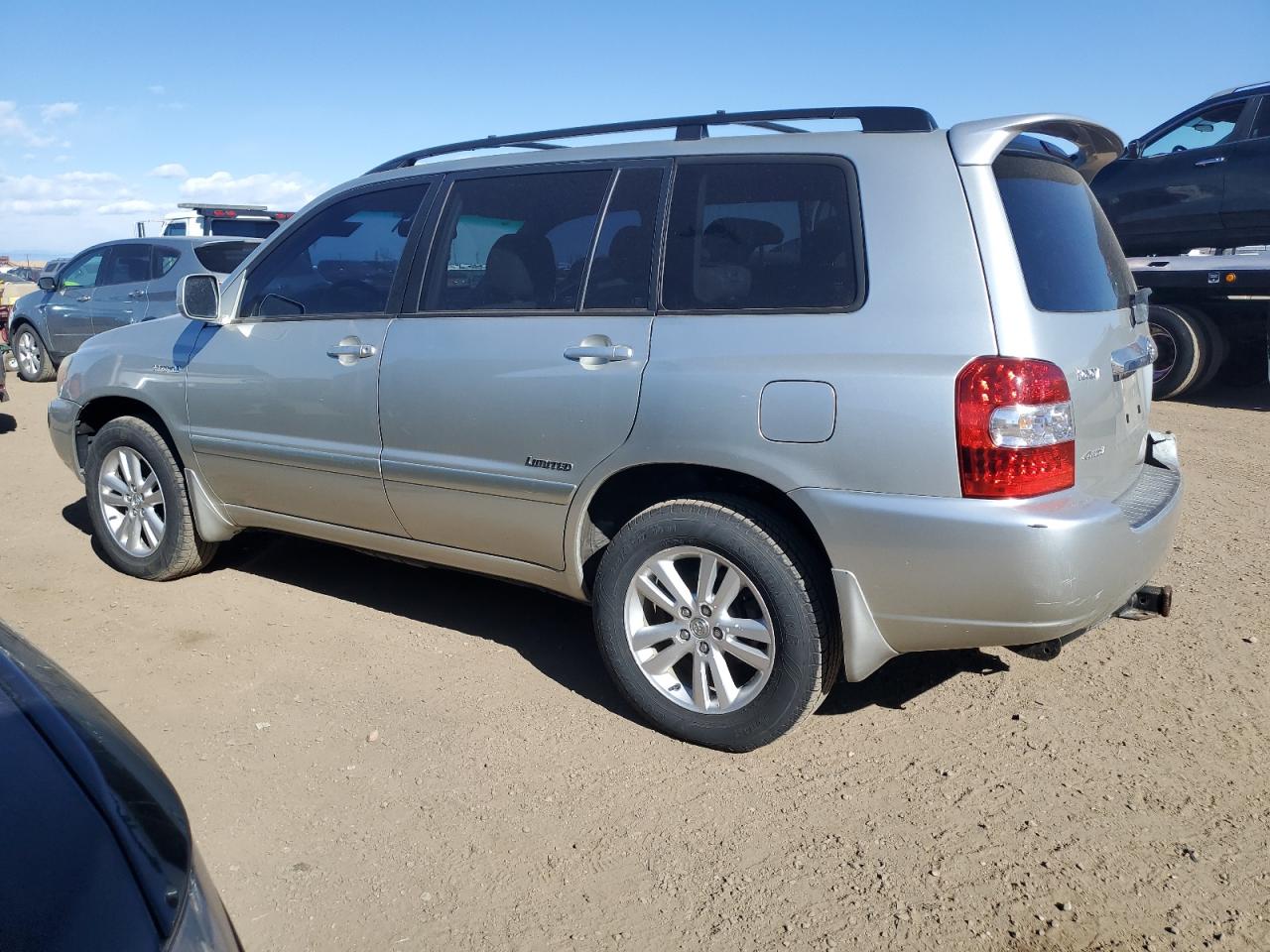 2006 Toyota Highlander - Image 2