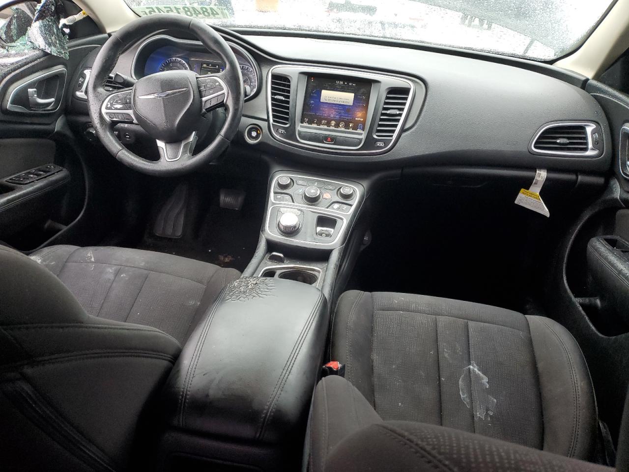 2016 Chrysler 200 - Image 8