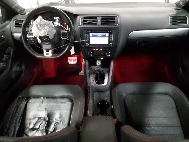  VOLKSWAGEN JETTA 2012 Белый