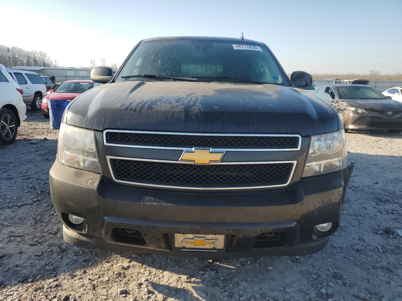 2013 Chevrolet Suburban - Image 5
