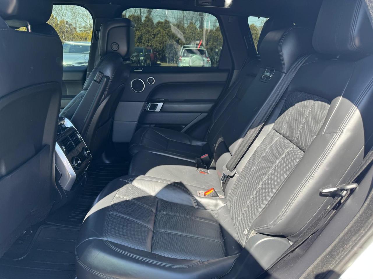 2019 Land Rover Range Rover Sport Hse VIN: SALWR2RV6KA820726 Lot: 49215355