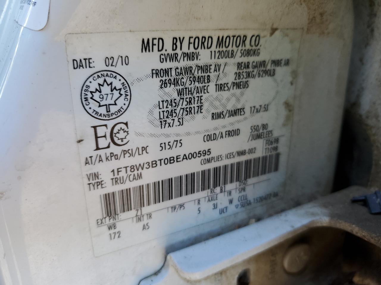 2011 Ford F350 - Image 12