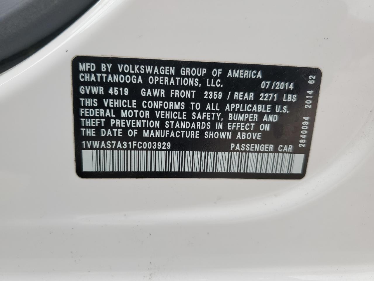 2015 Volkswagen Passat - Image 12