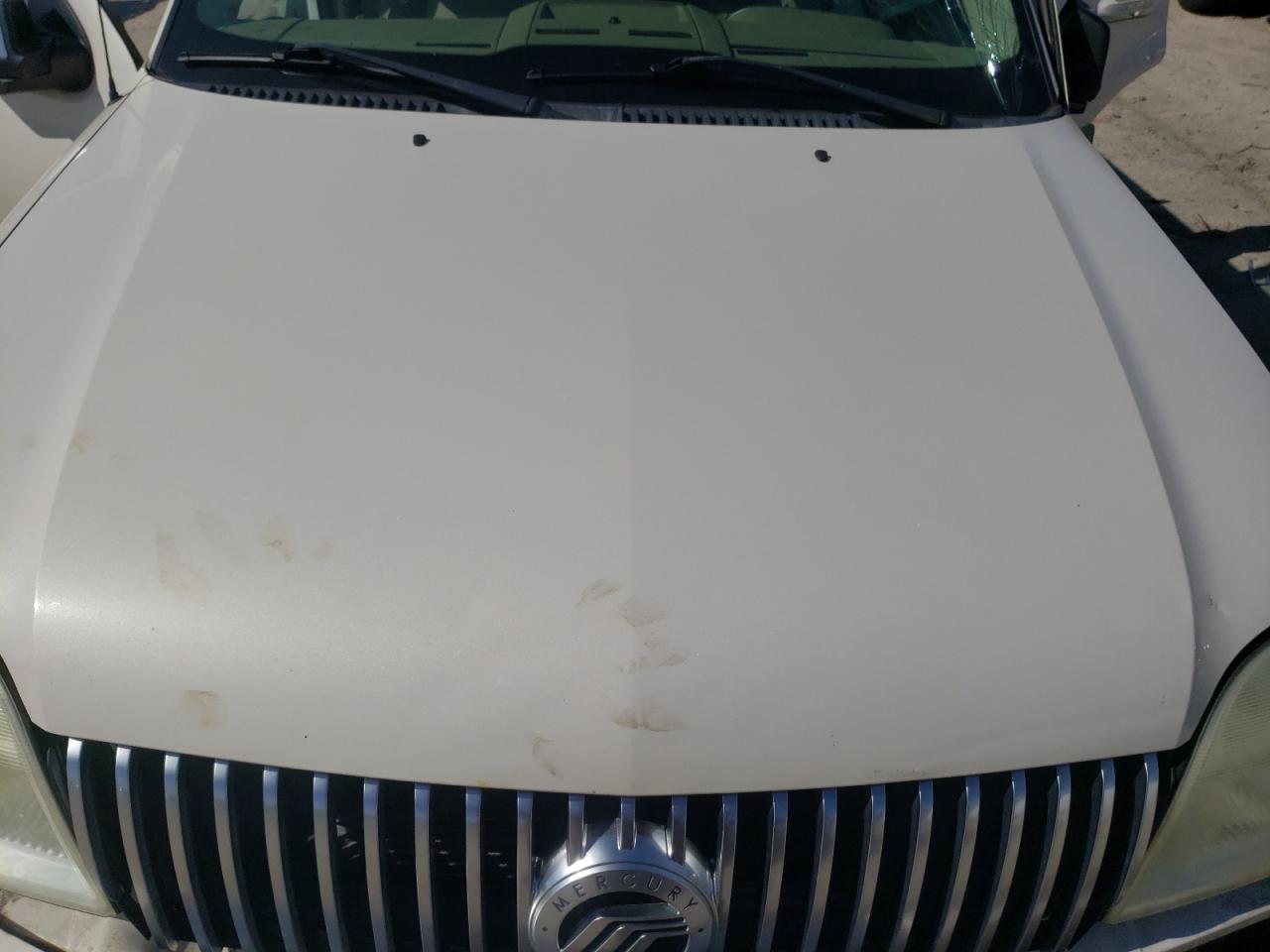 2008 Mercury Mountaineer - Image 12