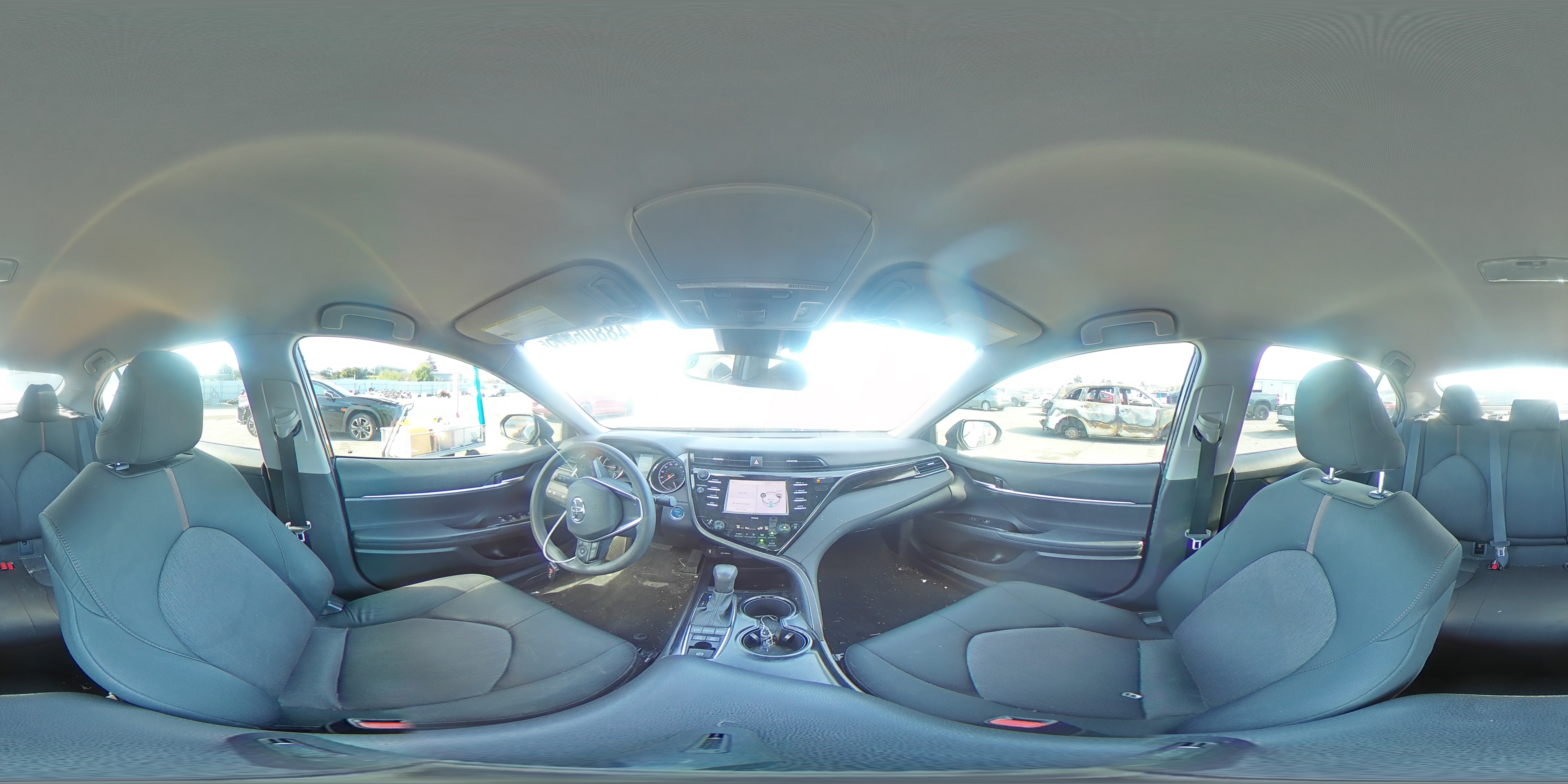 2020 Toyota Camry - Image 12
