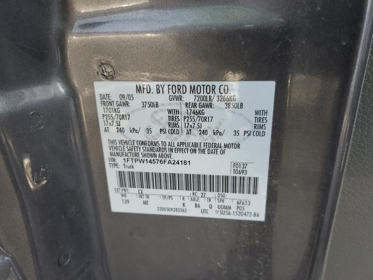 2006 Ford F-150 - Image 12