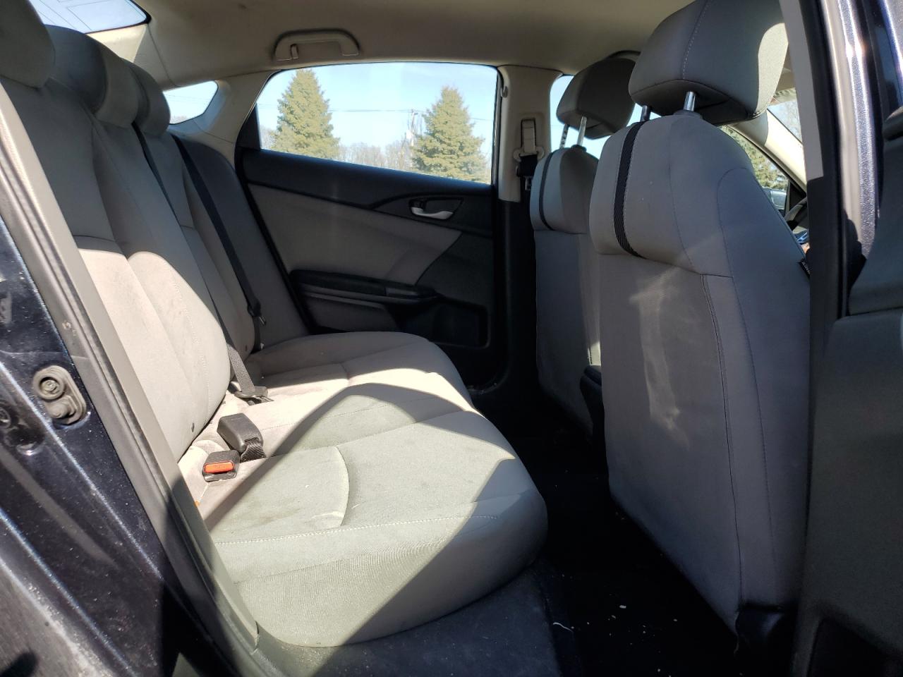 2018 Honda Civic - Image 10