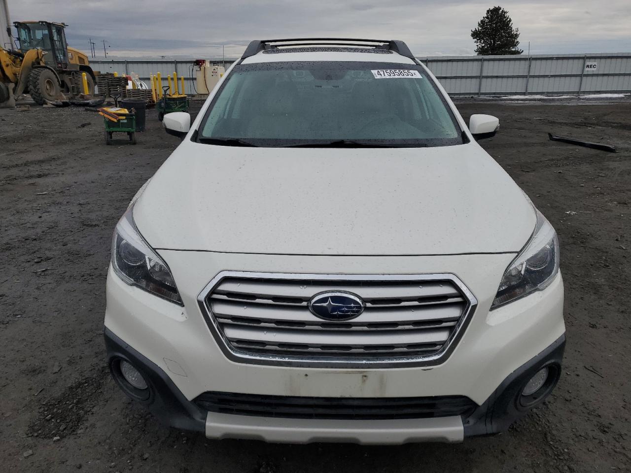 2015 Subaru Outback - Image 5