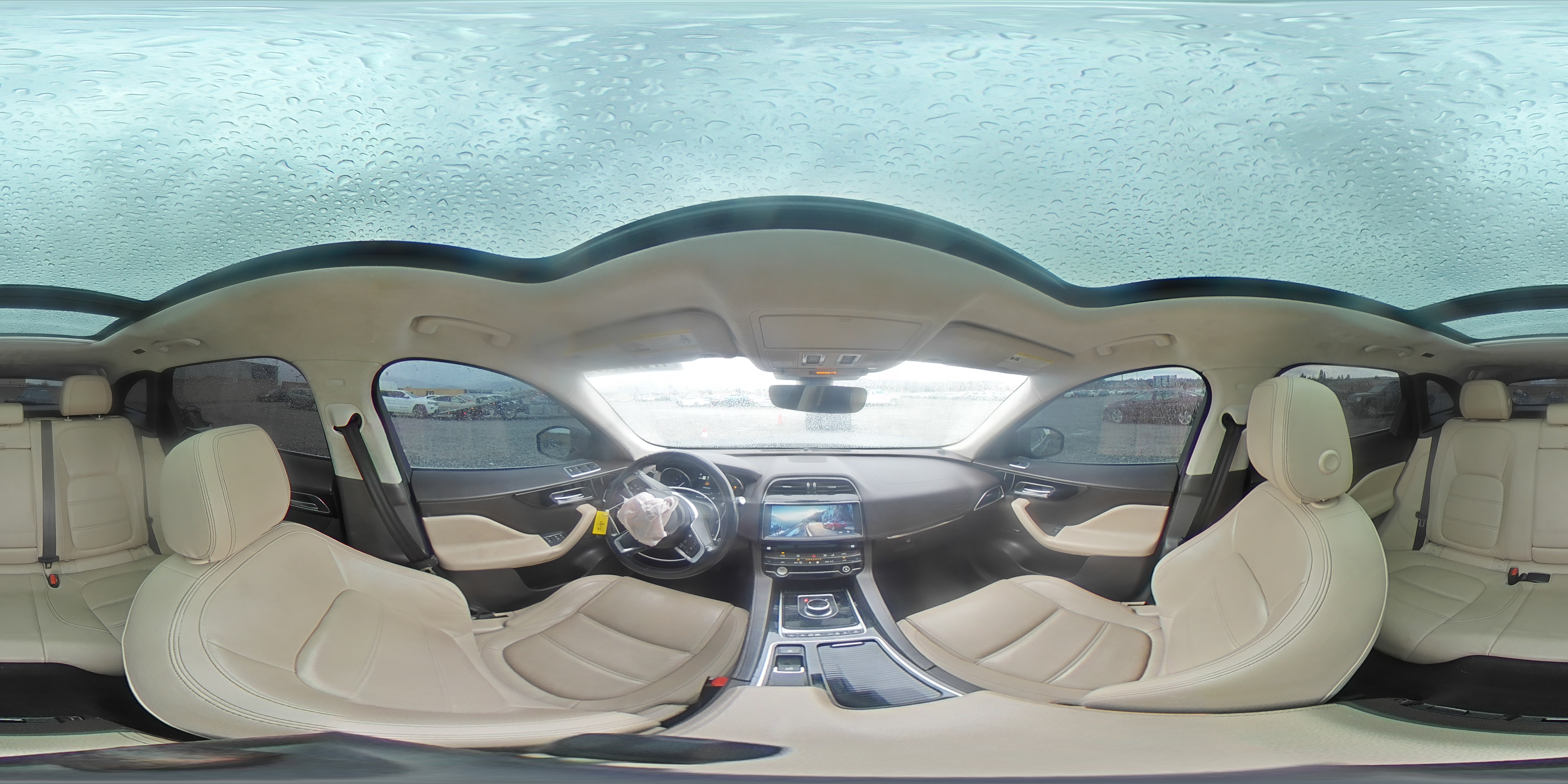 2020 Jaguar F-Pace - Image 14