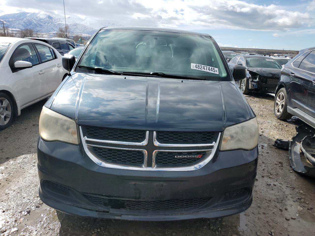 2014 Dodge Caravan - Image 5