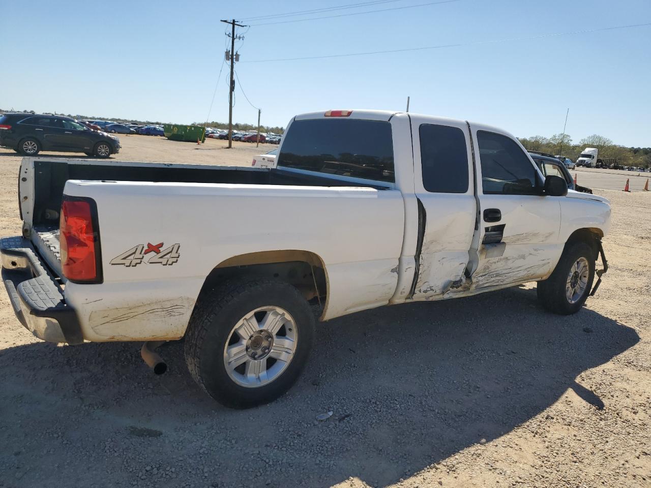 2003 Chevrolet Silverado - Image 3