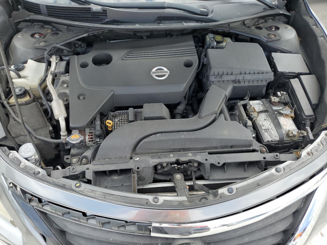 2015 Nissan Altima - Image 11