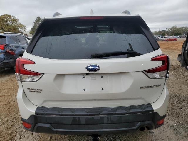 SUBARU FORESTER 2021 Biały