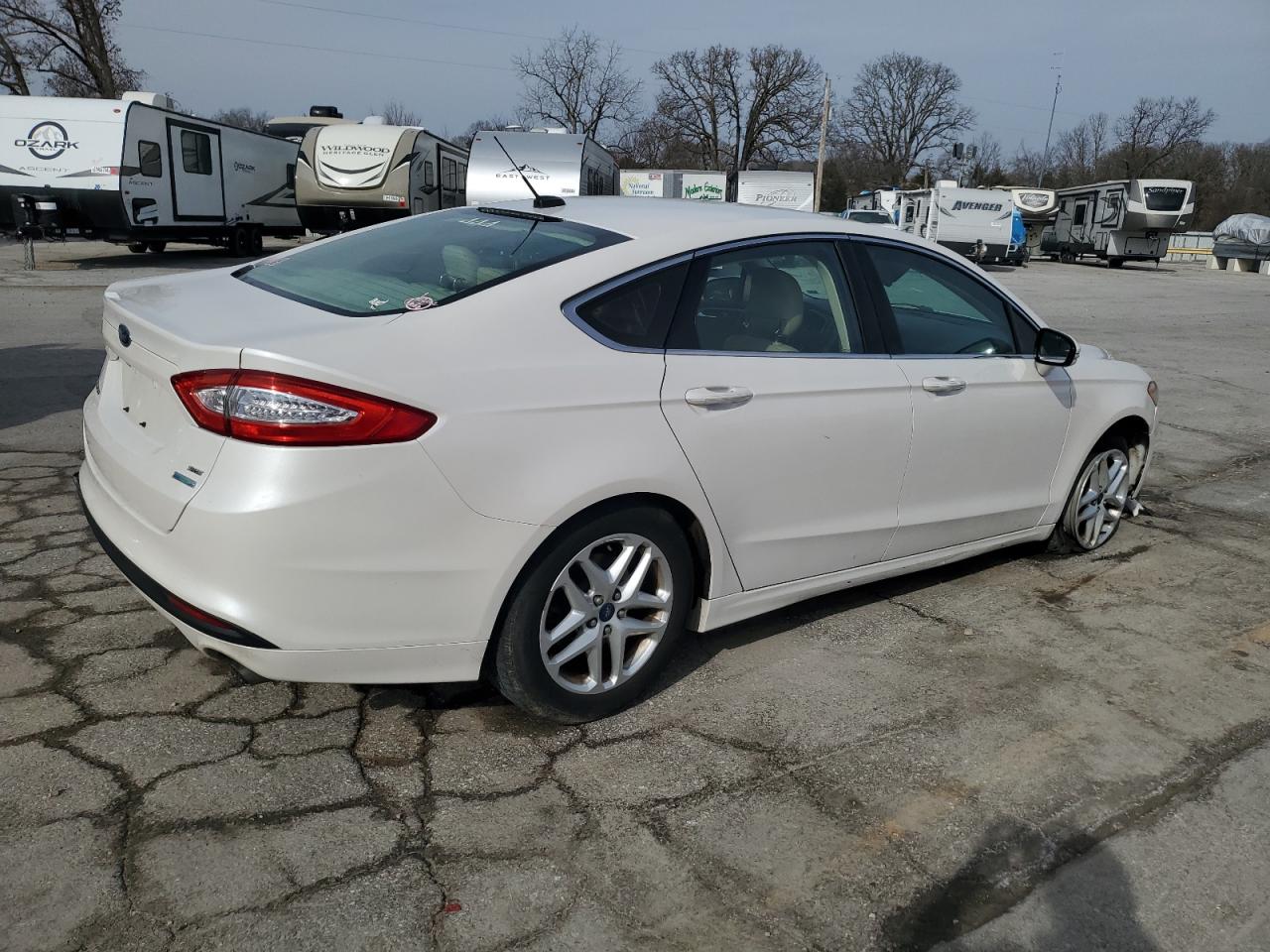 2013 Ford Fusion - Image 3