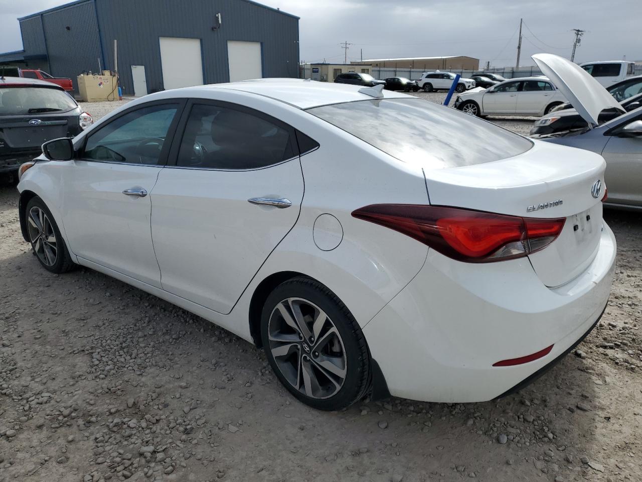 2014 Hyundai Elantra - Image 2