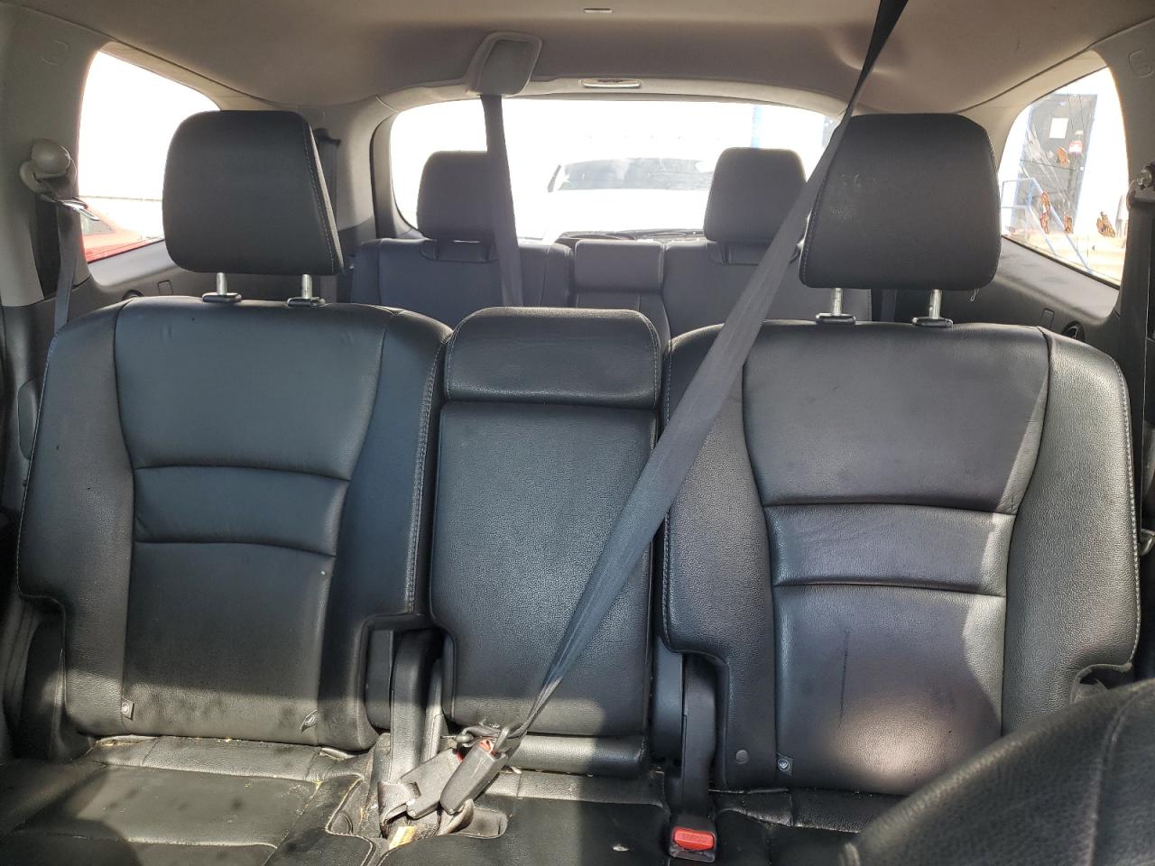 2017 Honda Pilot Touring VIN: 5FNYF6H92HB016186 Lot: 46577555