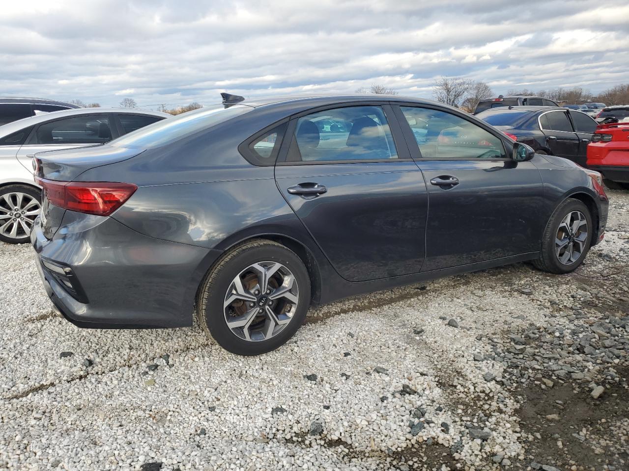 2019 Kia Forte - Image 3