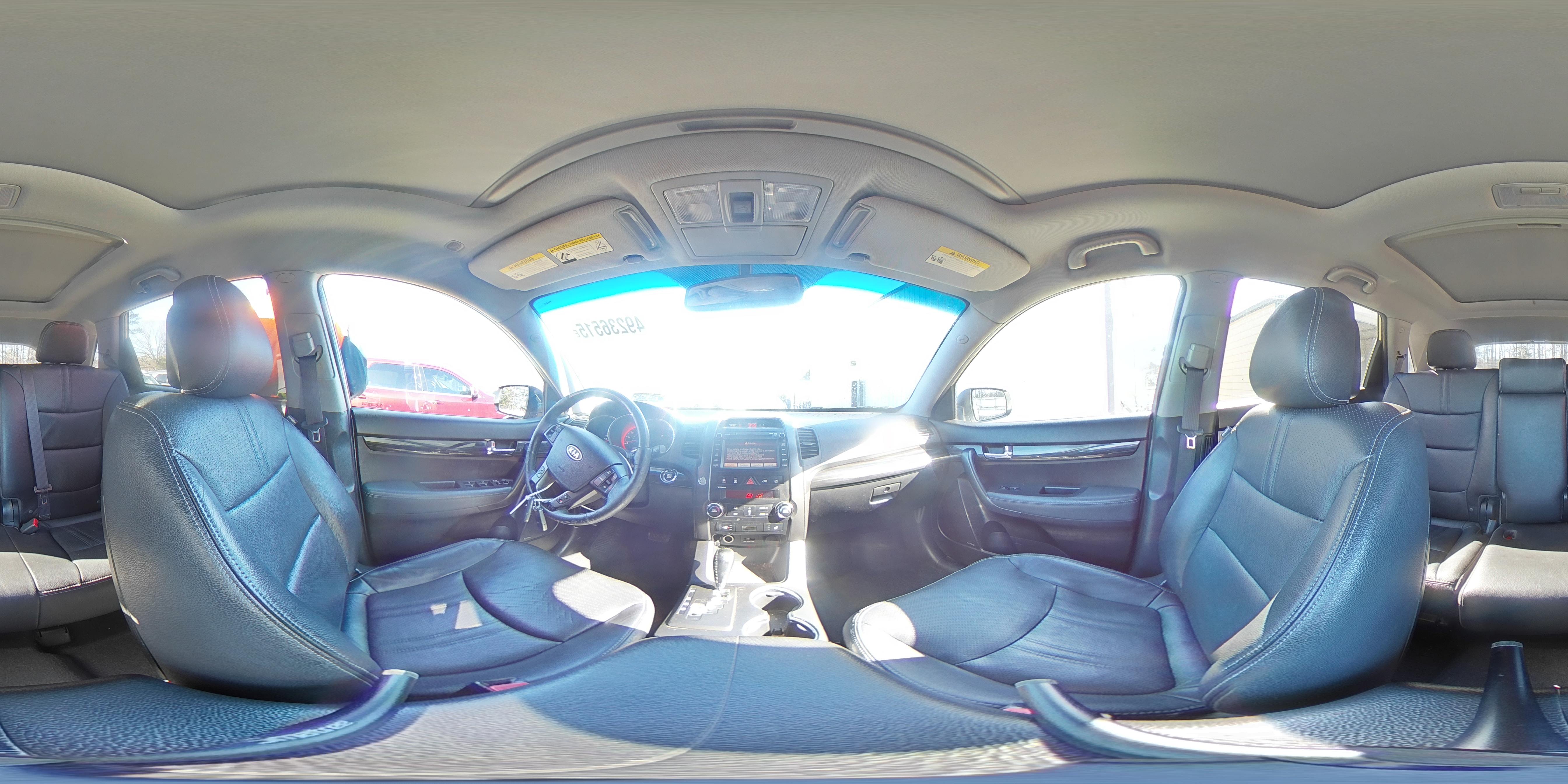 2013 Kia Sorento - Image 16
