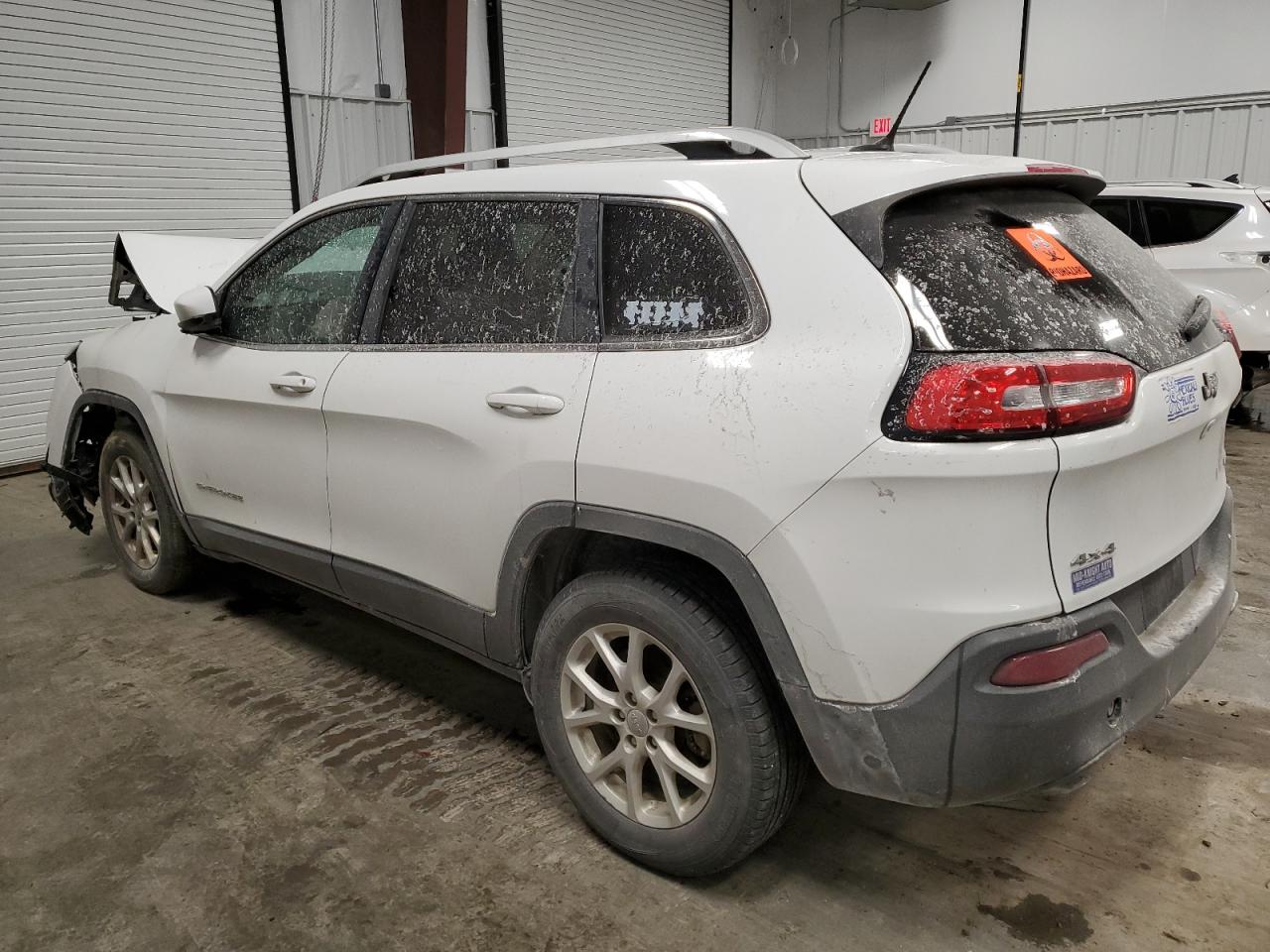 2015 Jeep Grand Cherokee - Image 2