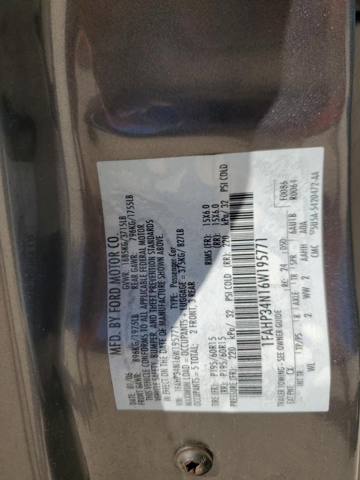 2006 Ford Focus - Image 14