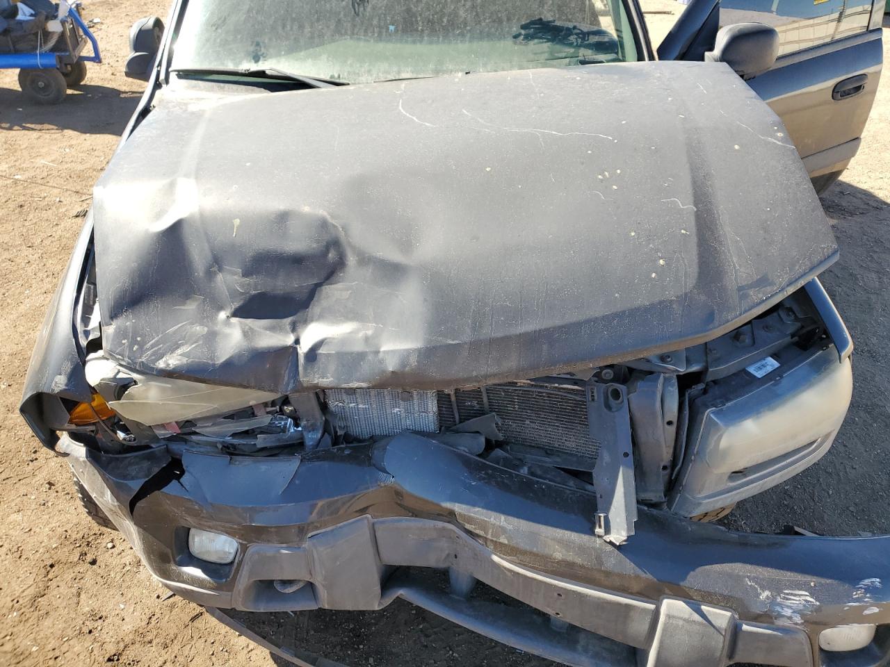 2004 Chevrolet Trailblazer Ls VIN: 1GNDT13S142256449 Lot: 50249725