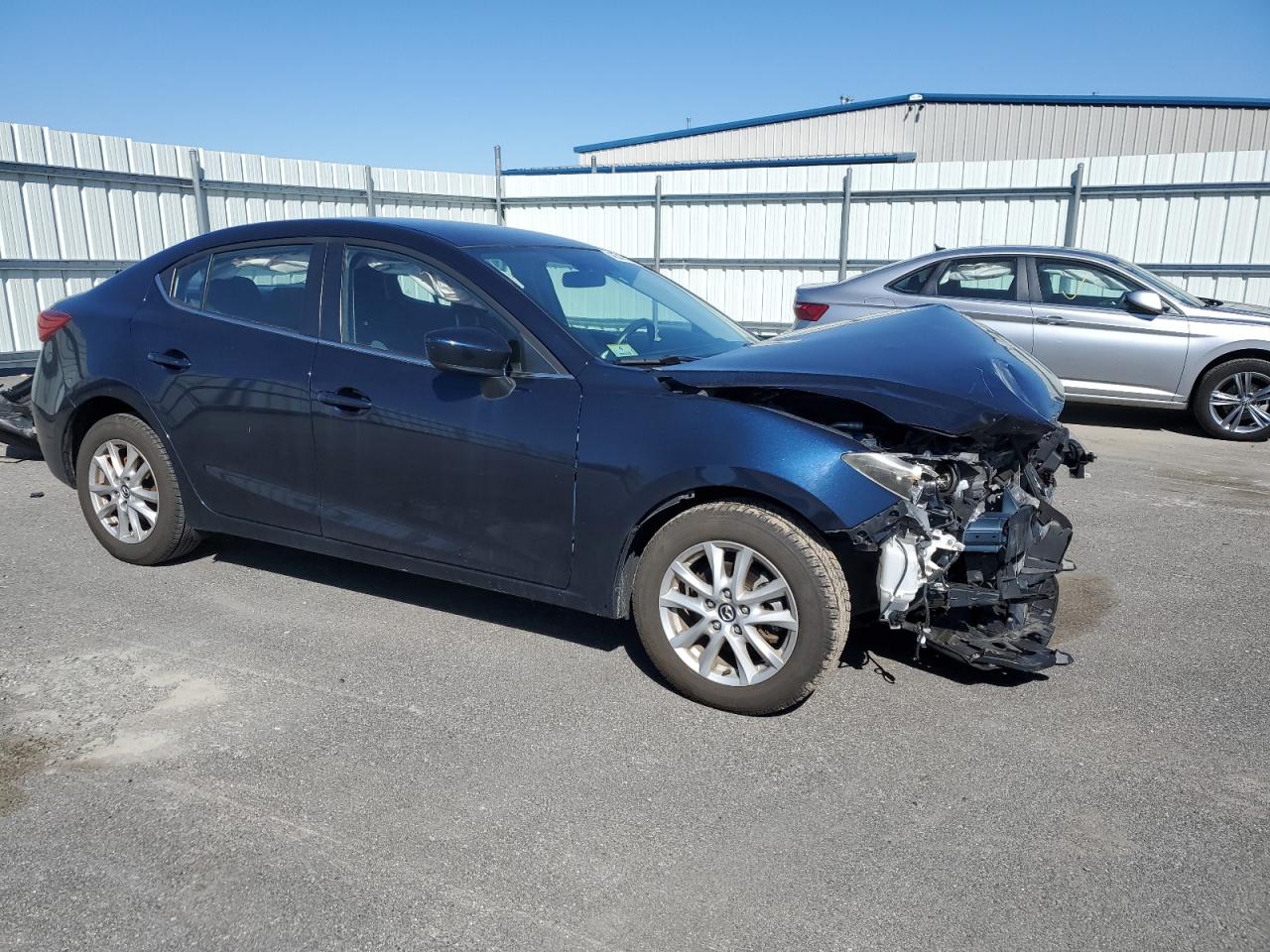 2016 Mazda 3 - Image 4