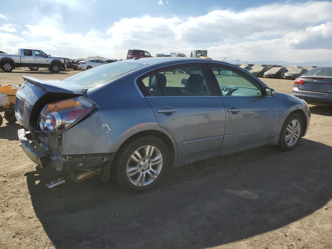 2011 Nissan Altima - Image 3