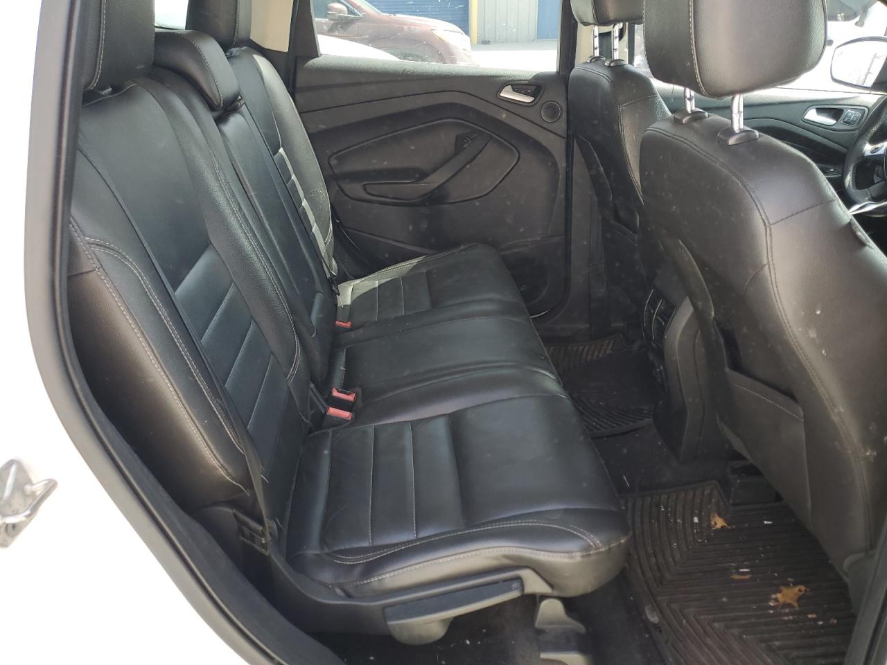 2014 Ford Escape - Image 11