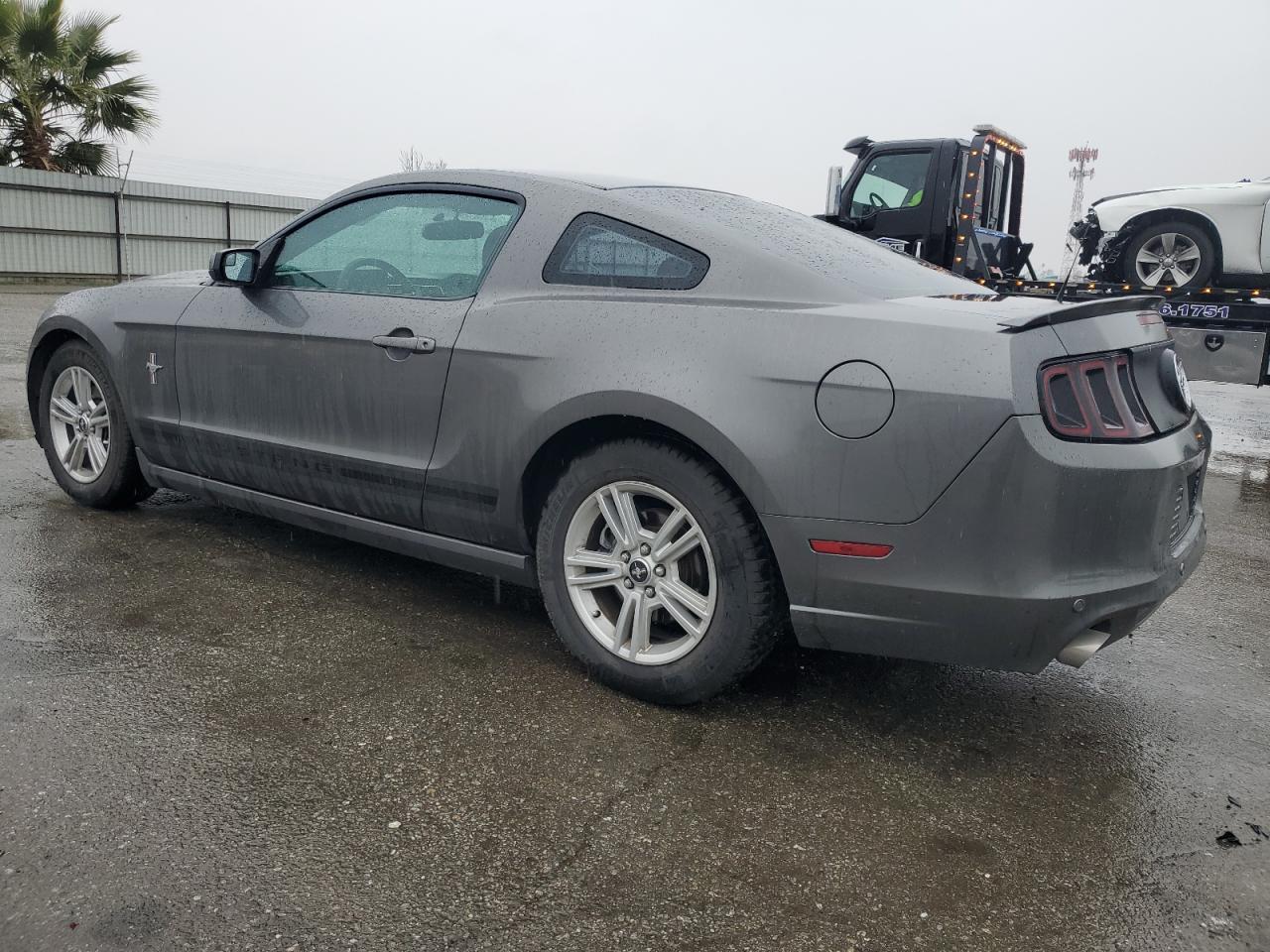2013 Ford Mustang - Image 2