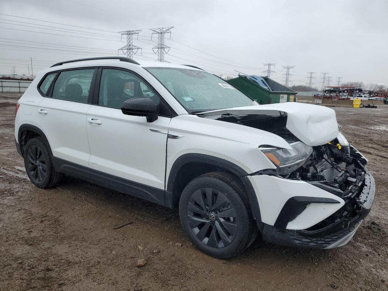 2024 Volkswagen Taos - Image 4