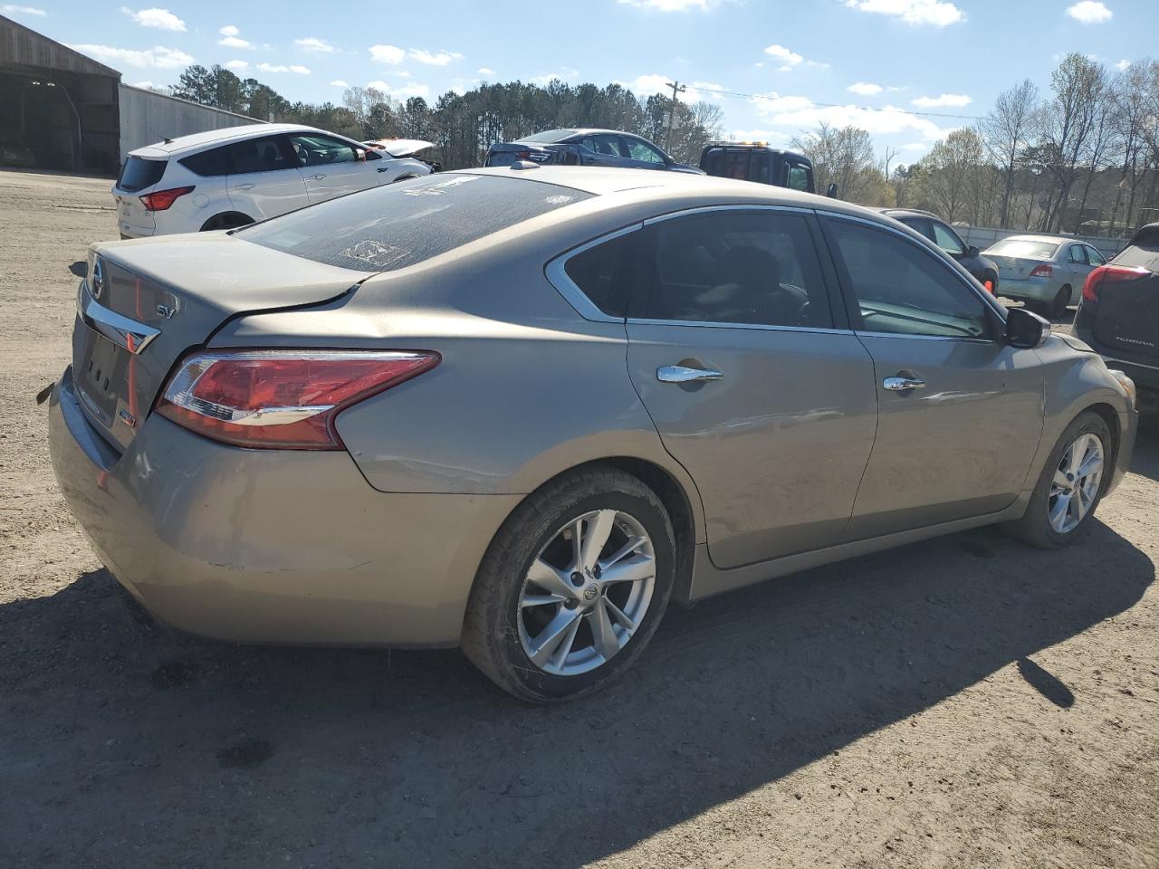 2013 Nissan Altima - Image 3