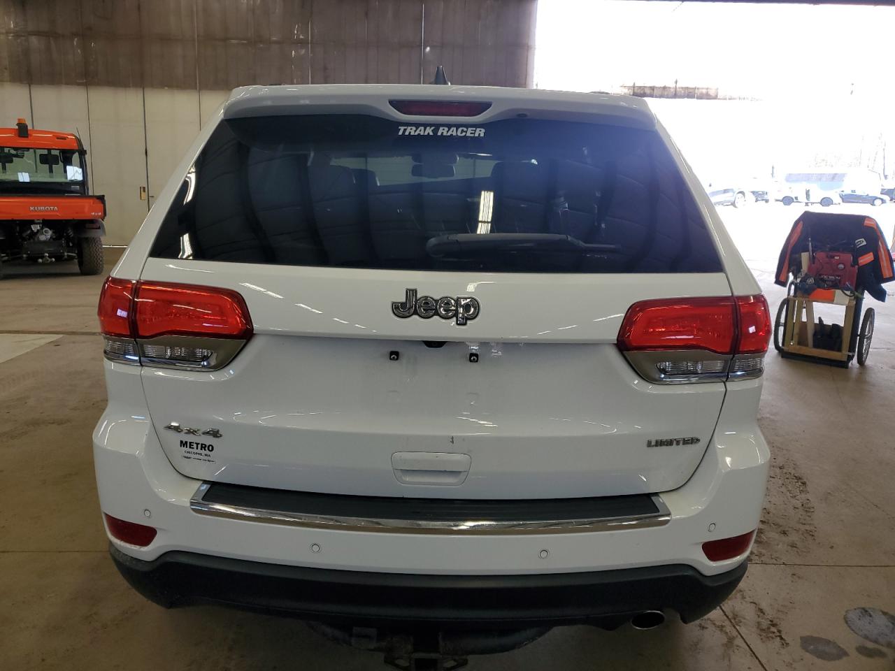 2016 Jeep Grand Cherokee - Image 6