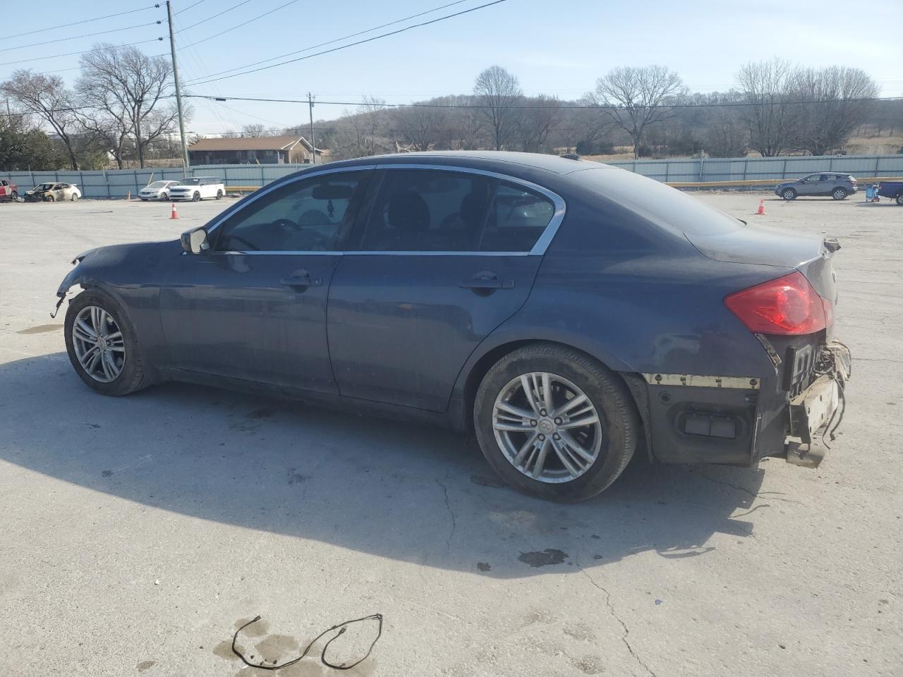 2011 Infiniti G - Image 2