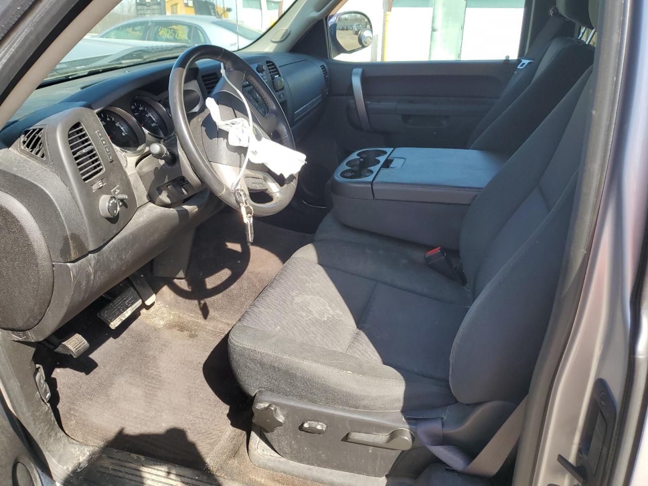 2013 Chevrolet Silverado - Image 7