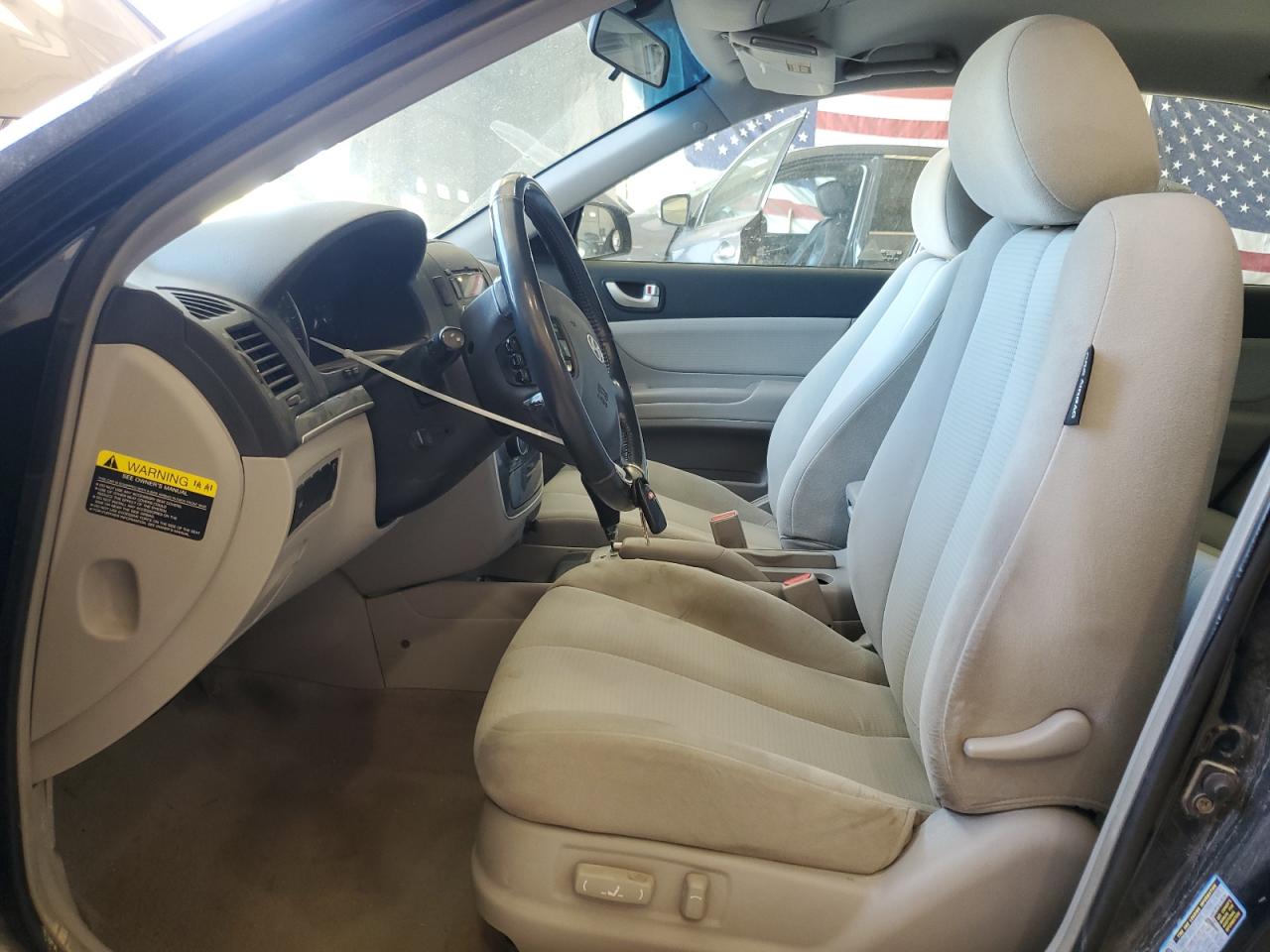 2008 Hyundai Sonata - Image 7