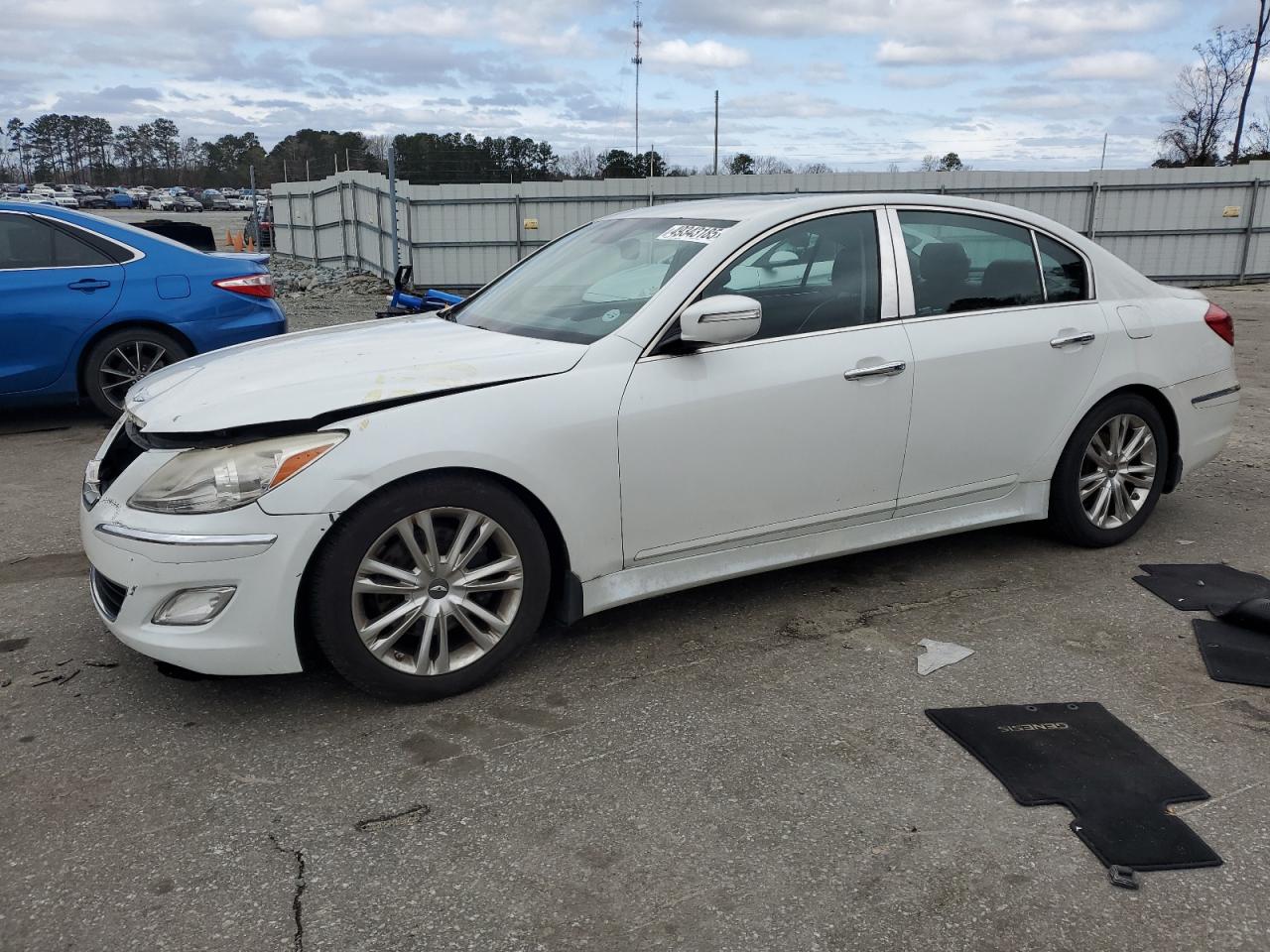 2013 Hyundai Genesis - Image 1