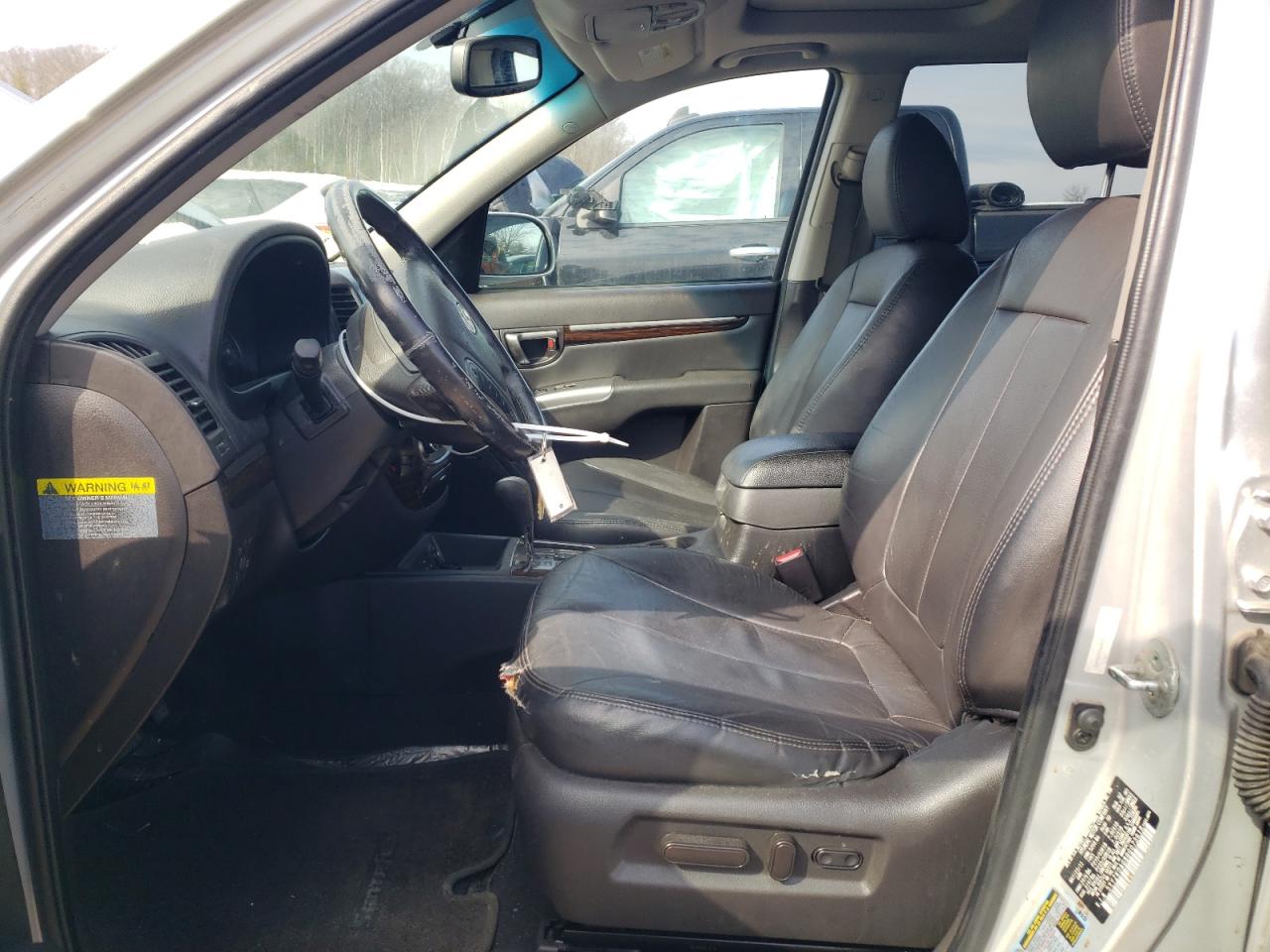 2011 Hyundai Santa Fe - Image 7