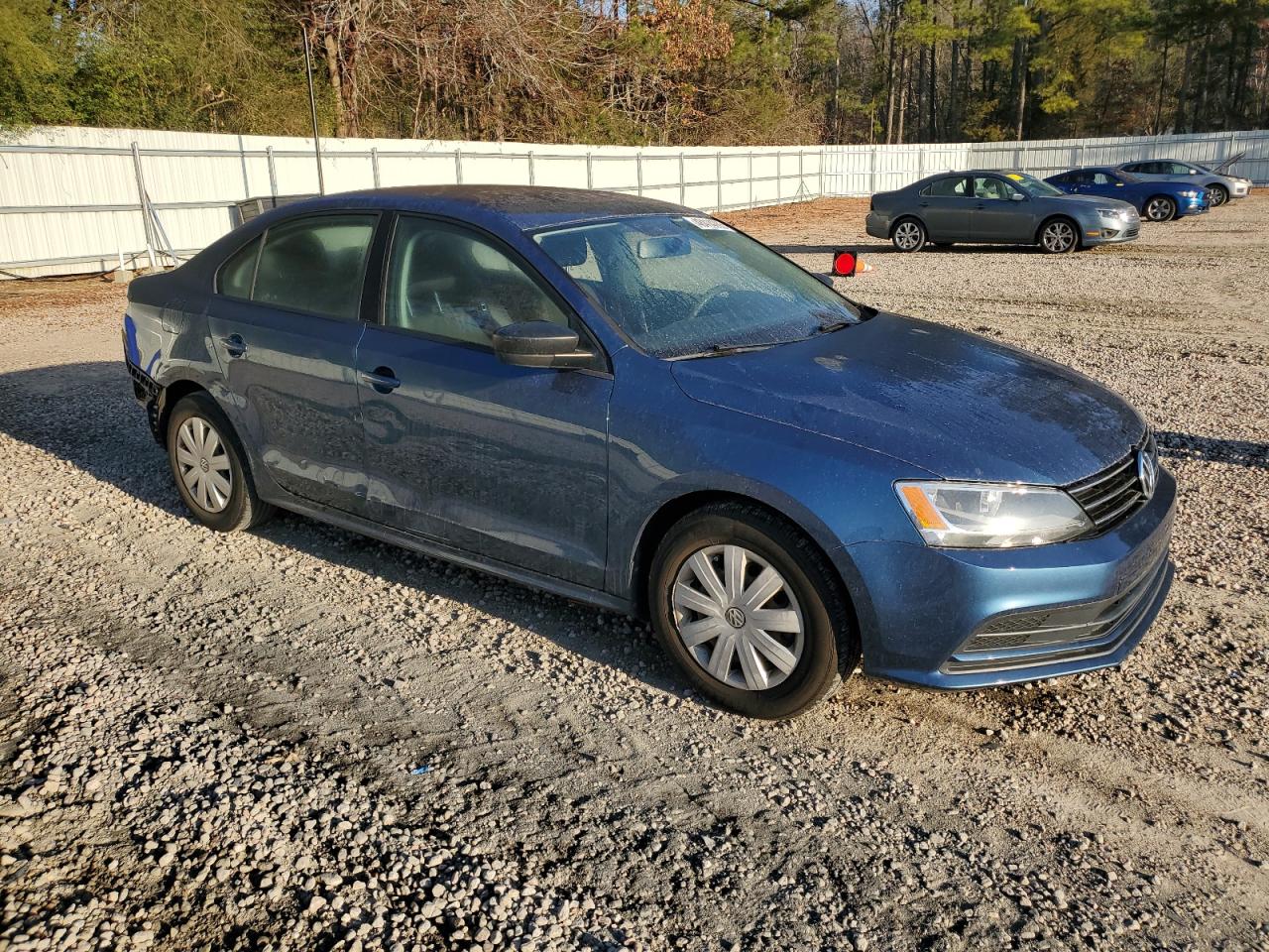 2016 Volkswagen Jetta - Image 4