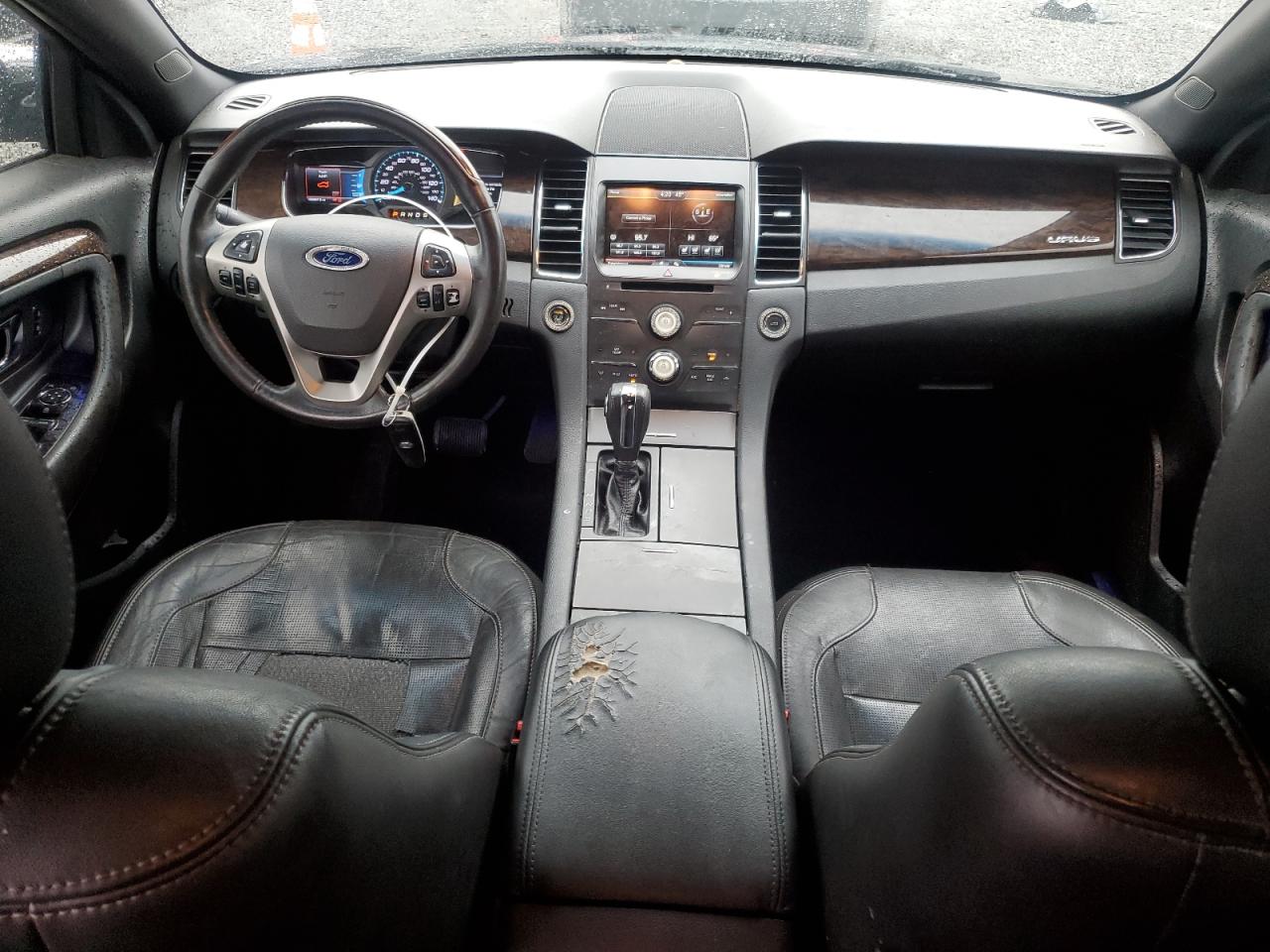 2015 Ford Taurus - Image 8