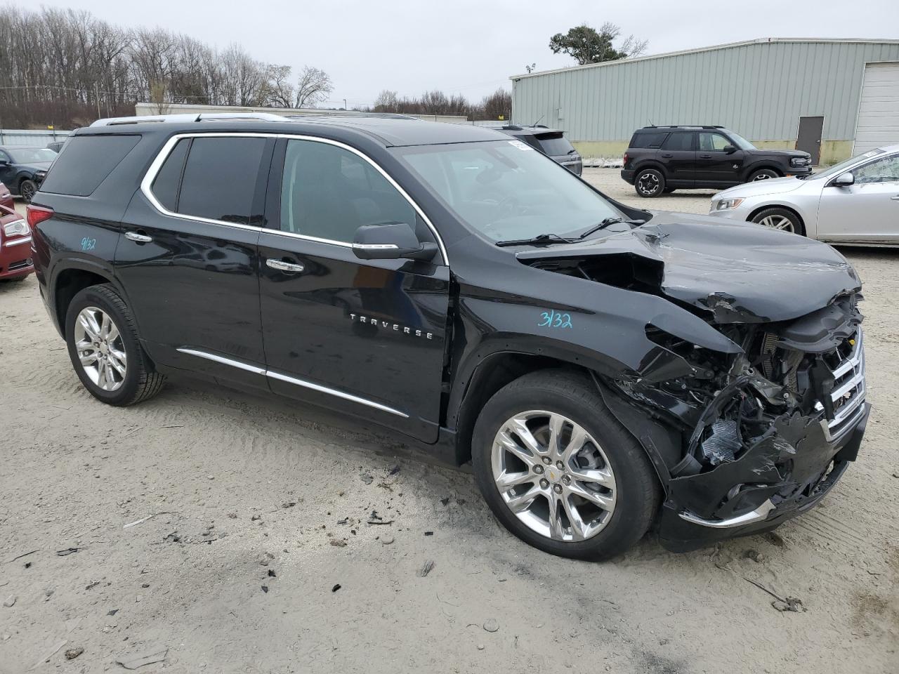 2021 Chevrolet Traverse - Image 4